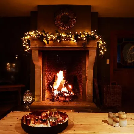 Bed & Breakfast Casa Leone Near Bruges With Jacuzzi & Parking *